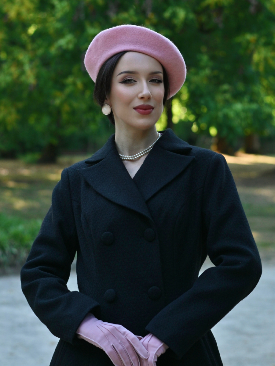 Hearts and Roses Margo Swing Coat Black Weave